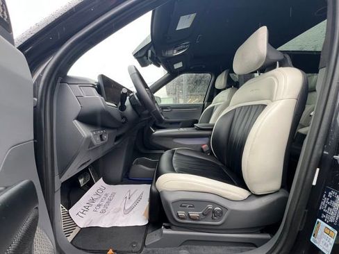 Certified 2024 Kia EV9 GT-Line image 18