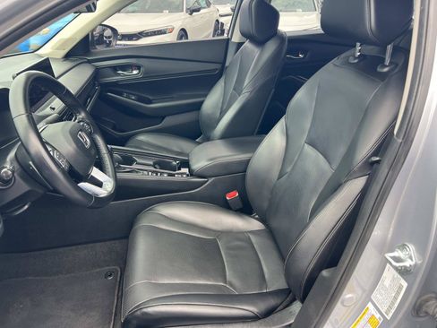 Certified 2023 Honda Accord Touring image 19
