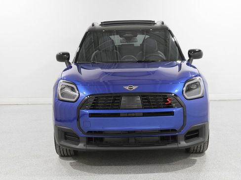 Certified 2025 MINI Cooper Countryman S image 2