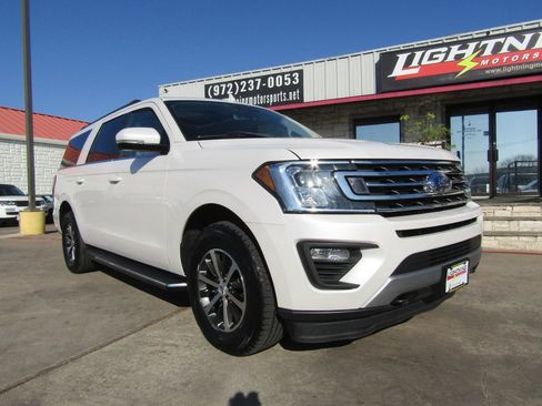 Used 2019 Ford Expedition Max XLT w/ Equipment Group 202A image 6