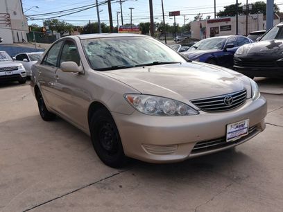 Used 2005 Toyota Camry LE