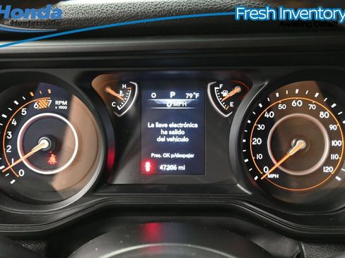 Used 2024 Jeep Wrangler Unlimited Sport AWD/4WD image 12