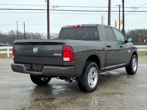 Used 2017 RAM 1500 Express image 5