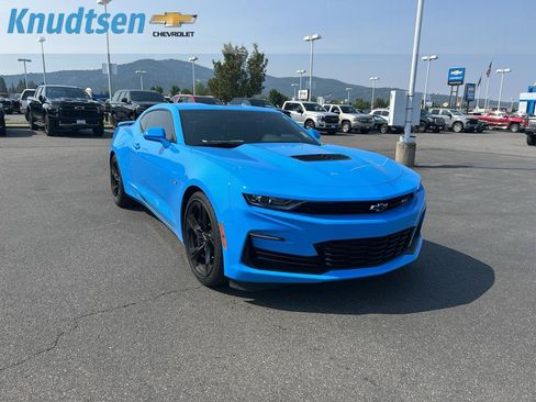 Certified 2023 Chevrolet Camaro SS RWD image 1