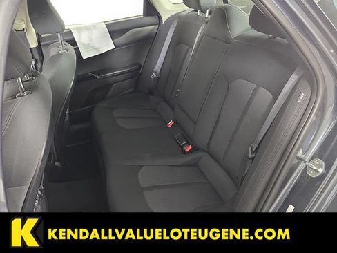 Used 2022 Kia K5 LXS FWD image 17