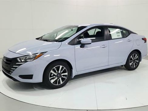 Certified 2025 Nissan Versa SV w/ Trunk Package FWD image 3