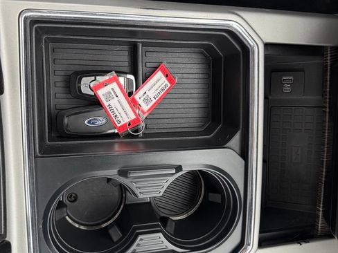 Used 2021 Ford F350 Lariat AWD/4WD image 15