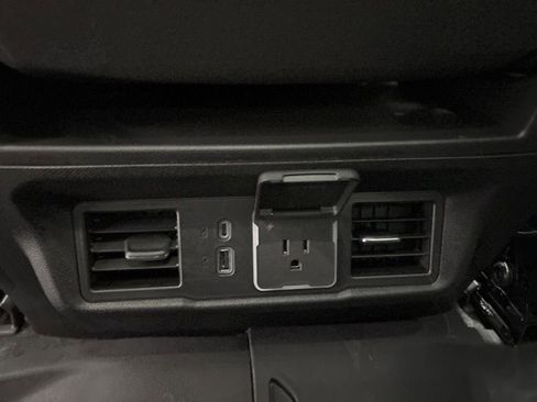 New 2026 Chevrolet Silverado 1500 RST AWD/4WD image 33