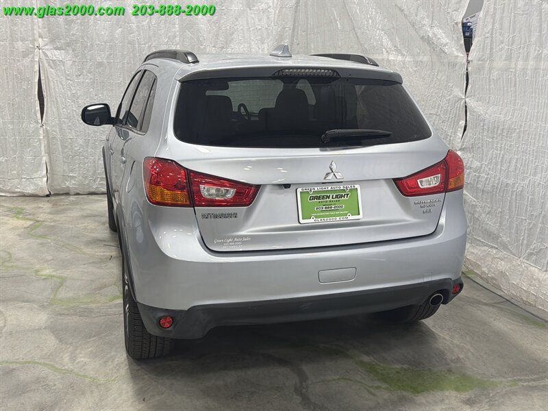 Used 2017 Mitsubishi Outlander Sport SEL AWD/4WD image 30