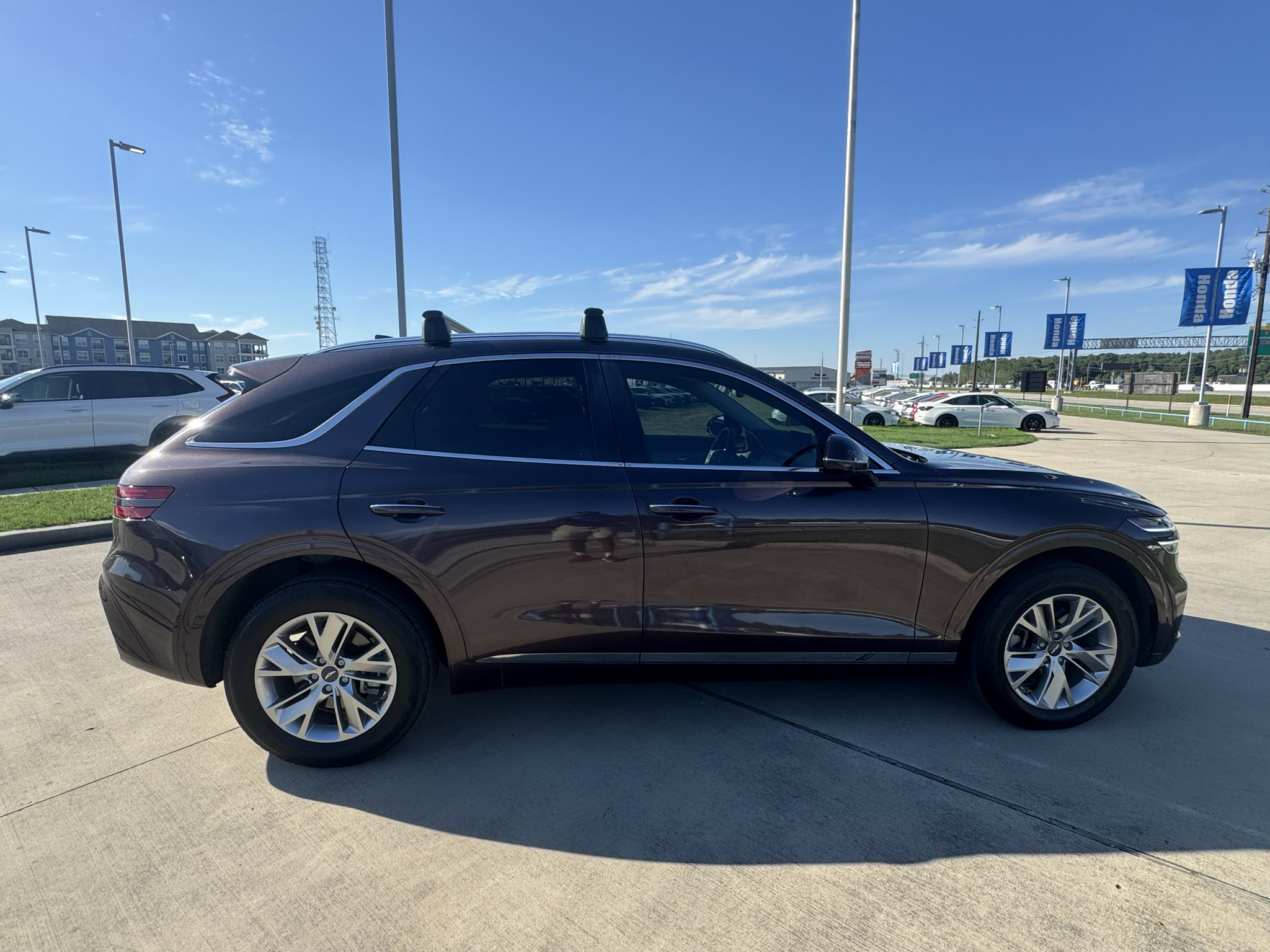 Used 2023 Genesis GV70 2.5T w/ Cargo Package AWD/4WD image 9