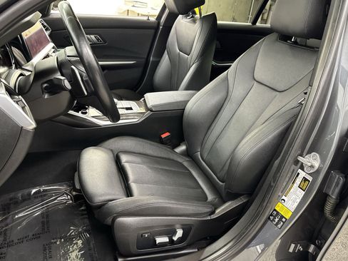 Used 2020 BMW 330i xDrive Sedan w/ Driving Assistance Package AWD/4WD image 25