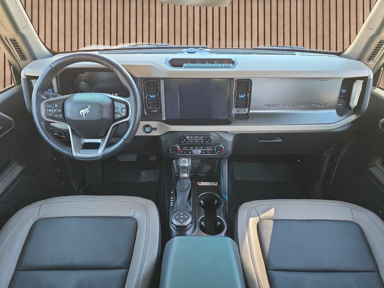 Used 2023 Ford Bronco Wildtrak AWD/4WD image 15