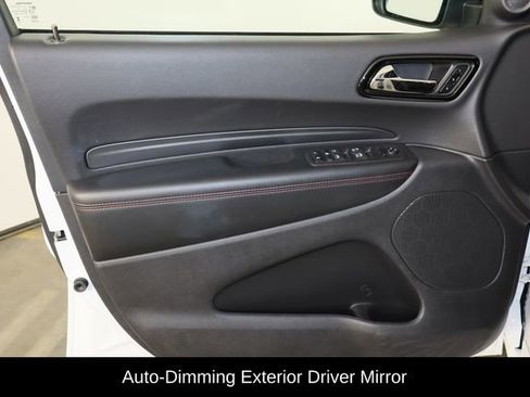 Used 2025 Dodge Durango GT AWD/4WD image 22