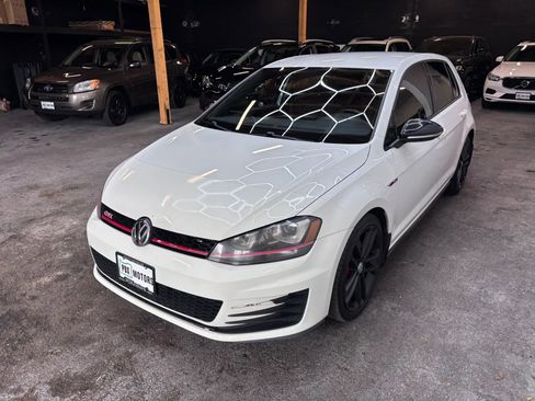 Used 2017 Volkswagen GTI Sport FWD image 2