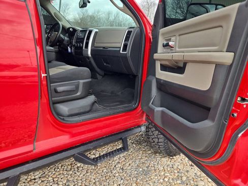 Used 2011 RAM 1500 Big Horn image 27
