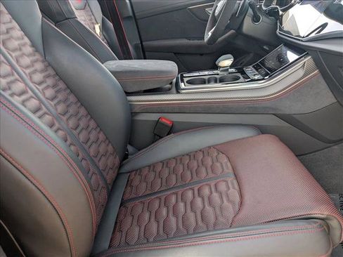 Certified 2025 Audi RS Q8 performance AWD/4WD image 20