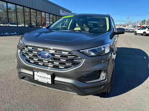 Used 2022 Ford Edge SEL w/ Convenience Package image 17