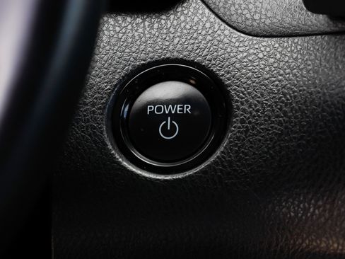 Certified 2025 Toyota Camry SE FWD image 36