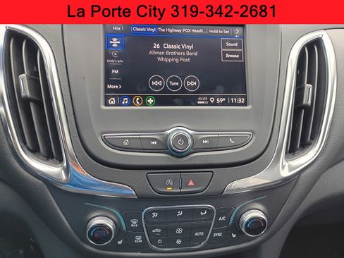 Used 2024 Chevrolet Equinox LT image 17