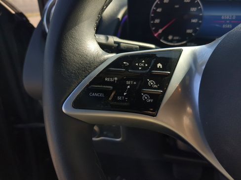 Certified 2025 Mercedes-Benz GLB 250 GLB 250 image 29