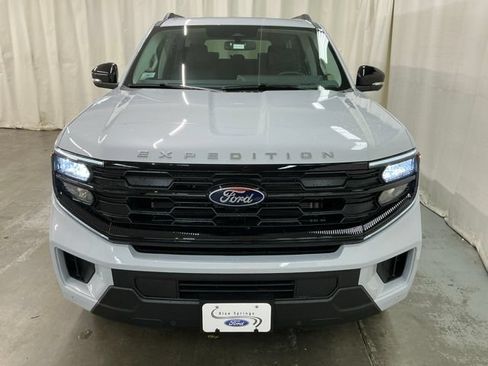 New 2026 Ford Expedition Max Active AWD/4WD image 11