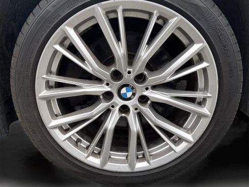 Used 2024 BMW 330i xDrive 330i xDrive w/ Convenience Package image 17