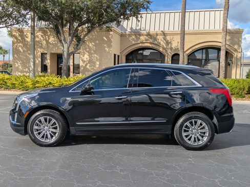Used 2019 Cadillac XT5 Luxury image 3