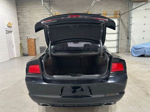 Used 2012 Dodge Charger R/T image 22