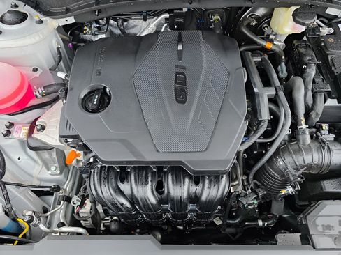 Certified 2025 Hyundai Tucson SEL image 10