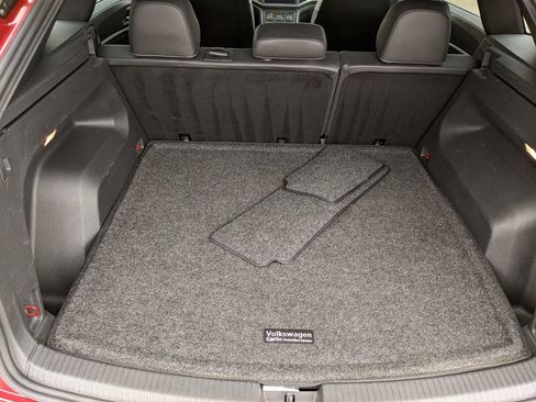 Certified 2020 Volkswagen Atlas Cross Sport SE image 26