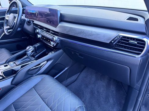 Used 2023 Kia Telluride SX X-Line image 9
