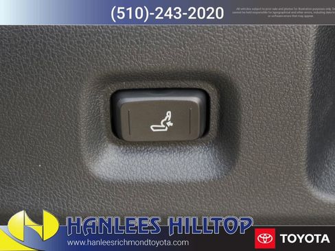 New 2025 Toyota Tacoma SR5 image 12