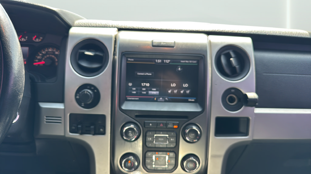 Used 2013 Ford F150 Raptor w/ Luxury Equipment Group AWD/4WD image 21