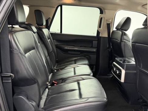 Used 2024 Ford Expedition Max XLT AWD/4WD image 19