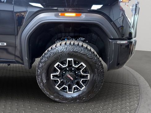 Used 2026 GMC Sierra 2500 AT4X AWD/4WD image 25
