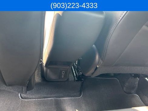 Used 2025 Buick Encore GX Sport Touring FWD image 41