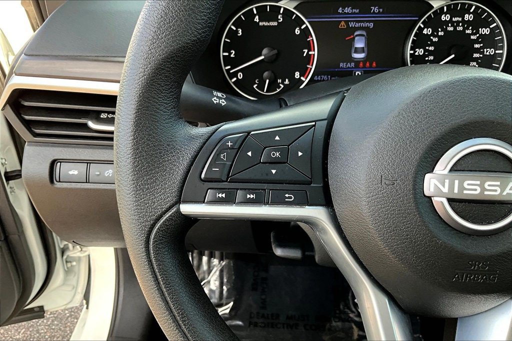 Used 2025 Nissan Altima 2.5 SV AWD/4WD image 13