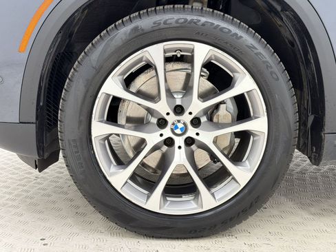 Used 2019 BMW X5 xDrive40i w/ Convenience Package AWD/4WD image 12