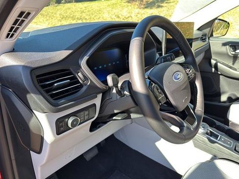 New 2026 Ford Escape PHEV image 12