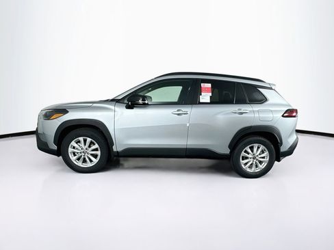 New 2026 Toyota Corolla Cross LE FWD image 5