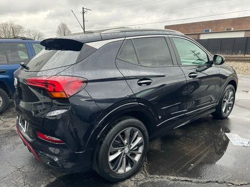 Used 2020 Buick Encore GX Select w/ Sport Touring Package image 3