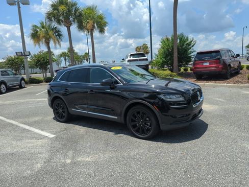 Used 2022 Lincoln Nautilus Reserve w/ Equipment Group 201A AWD/4WD image 1