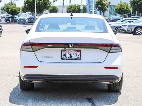Used 2025 Honda Accord SE image 8