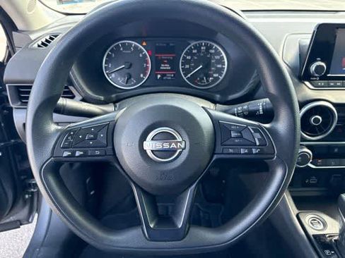 Used 2024 Nissan Sentra S FWD image 14