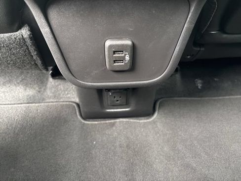 Used 2024 GMC Terrain SLT AWD/4WD image 34