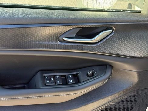 New 2026 Jeep Grand Cherokee L Laredo AWD/4WD image 16