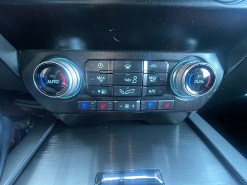 Used 2020 Ford F150 Lariat w/ Equipment Group 502A Luxury image 22