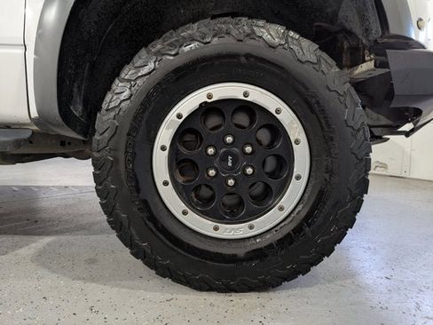 Used 2014 Ford F150 Raptor w/ Equipment Group 801A Luxury image 42