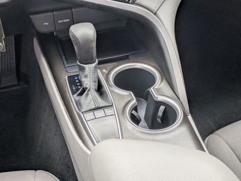 Used 2023 Toyota Camry LE image 14