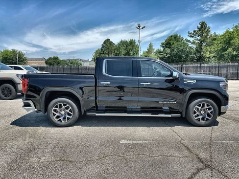 New 2026 GMC Sierra 1500 SLT RWD image 10